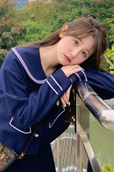 现代豪放女